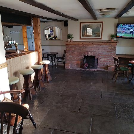 The Marston Inn Yeovil Esterno foto